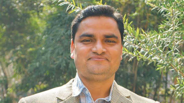 ‘१९ युवा मारिदा पनि क्याविनेट बैठकमा ओलीको हठ उस्तै देखिएपछि याे अवस्था आयाे’