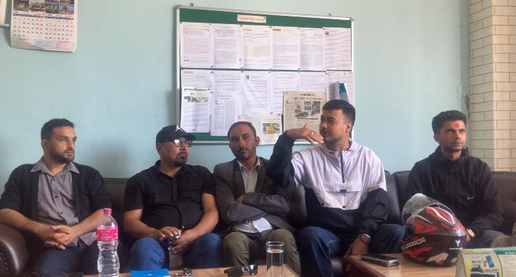 गण्डकी विश्वविद्यालयमा अनियमितता छताछुल्ल, Gen Z युवाहरूले कुलपति र रजिष्ट्रारसँग मागे जवाफ