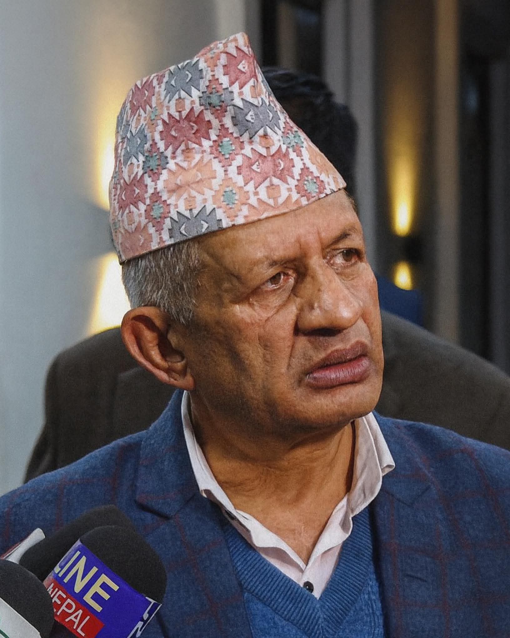 एमाले भित्र नेतृत्व चयनको बहस पुनः सतहमा, केन्द्रीय सदस्यमै सीमित भए प्रदीप ज्ञवाली