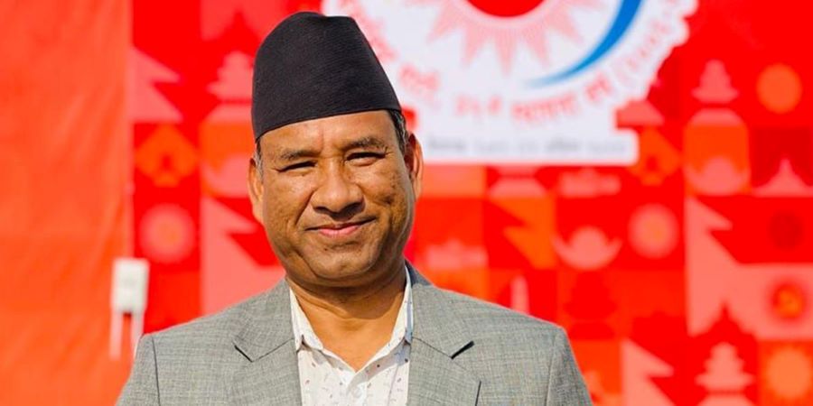 कर्ण थापालाई पार्टी अफिसमा अध्यक्ष ओलीकै अघि धक्कामुक्का भएपछि