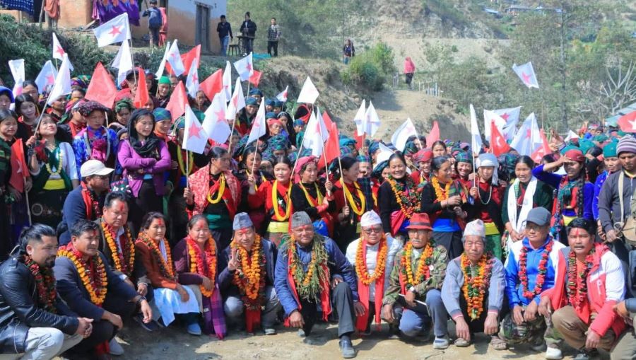 रोल्पामा विप्लव माओवादीका नेता कार्यकर्ता लागे नेकपामा
