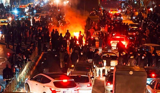 अमेरिकी लडाकु विमान खसालेको इरानको दाबी