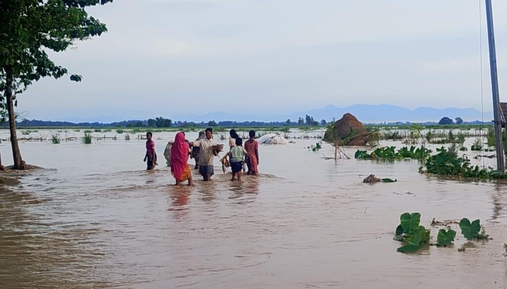 मङ्गलबार र बुधबार भारी वर्षाकाे सम्भावना,  सतर्क रहन देशभर आव्हान