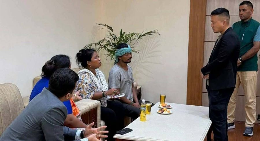 बालिकाका अविभावक र सरकारबीच सहमति