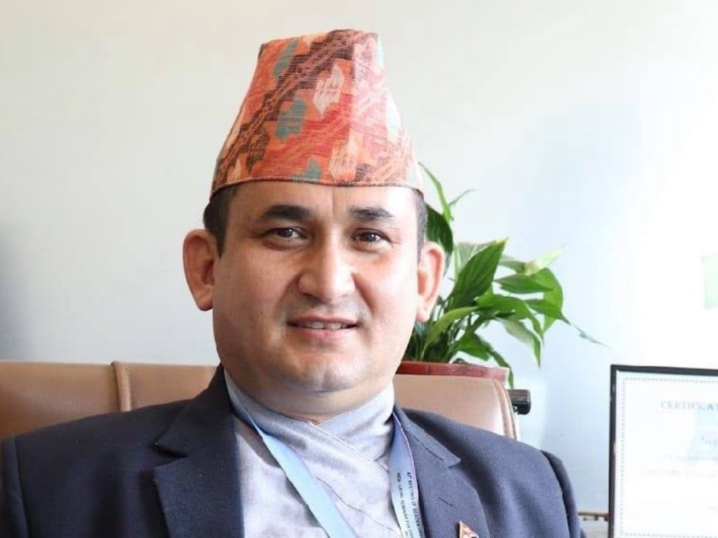 नेपाल राष्ट्र बैंकको डेपुटी गभर्नरमा अछामका दीर्घ रावल नियुक्त